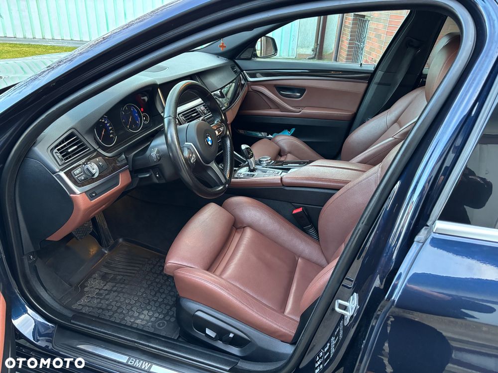 BMW Seria 5 520d xDrive Luxury Line - 4