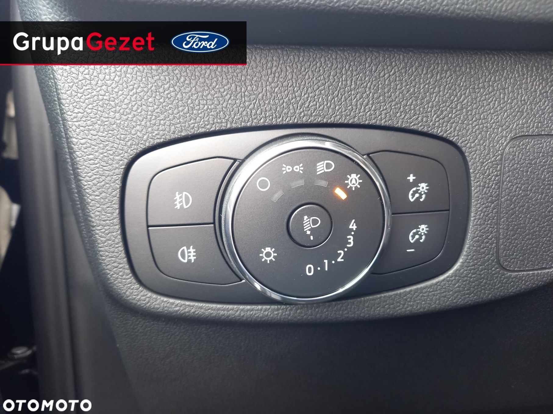 Ford Focus - 11