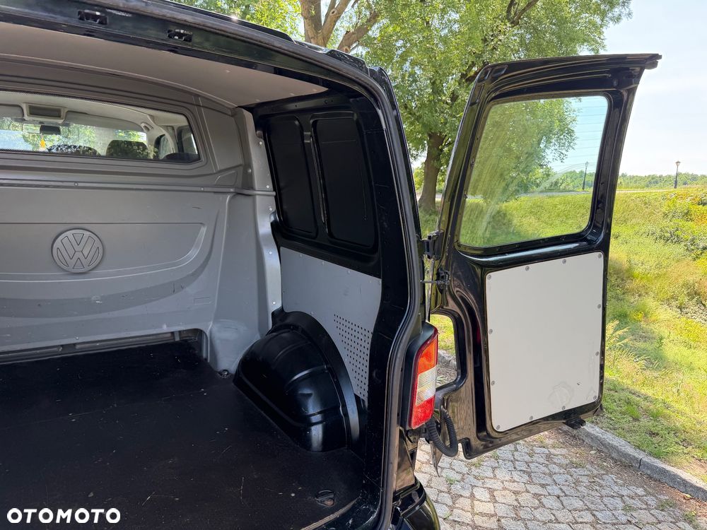 Volkswagen Transporter - 34
