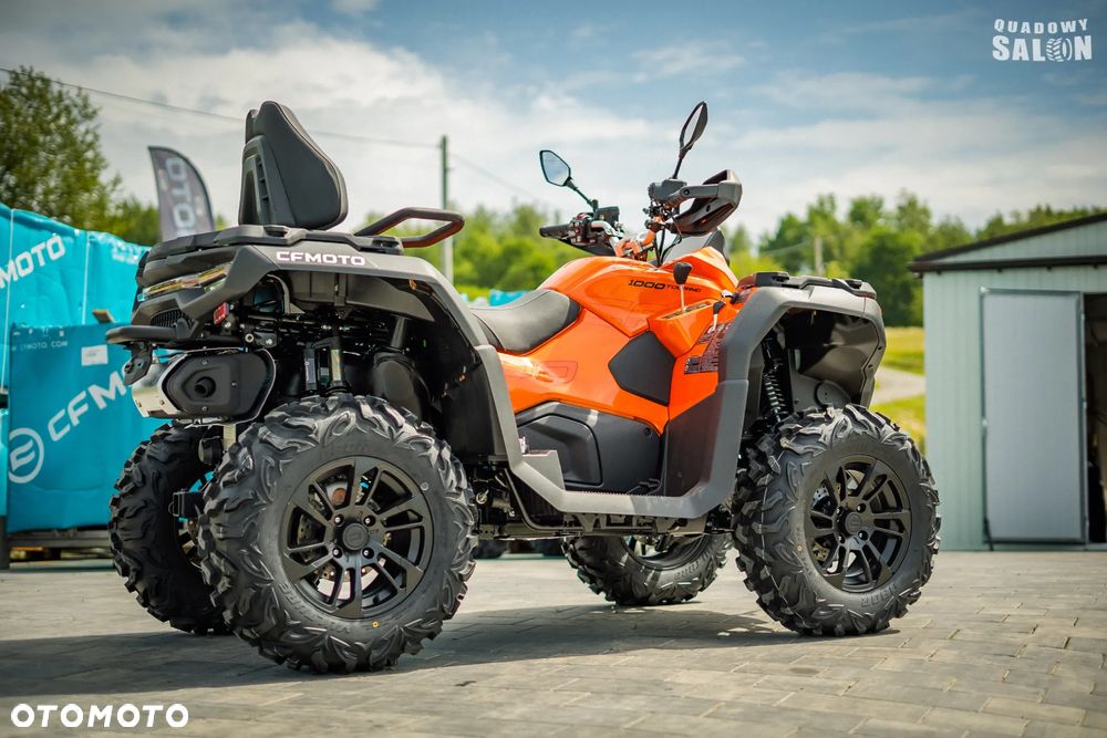 CFMoto CForce - 9
