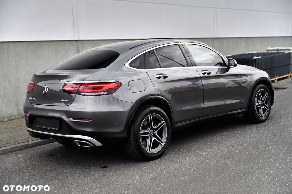 Mercedes-Benz GLC - 13