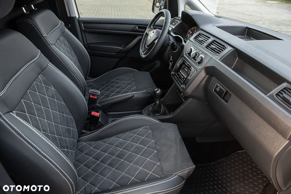 Volkswagen CADDY - 19