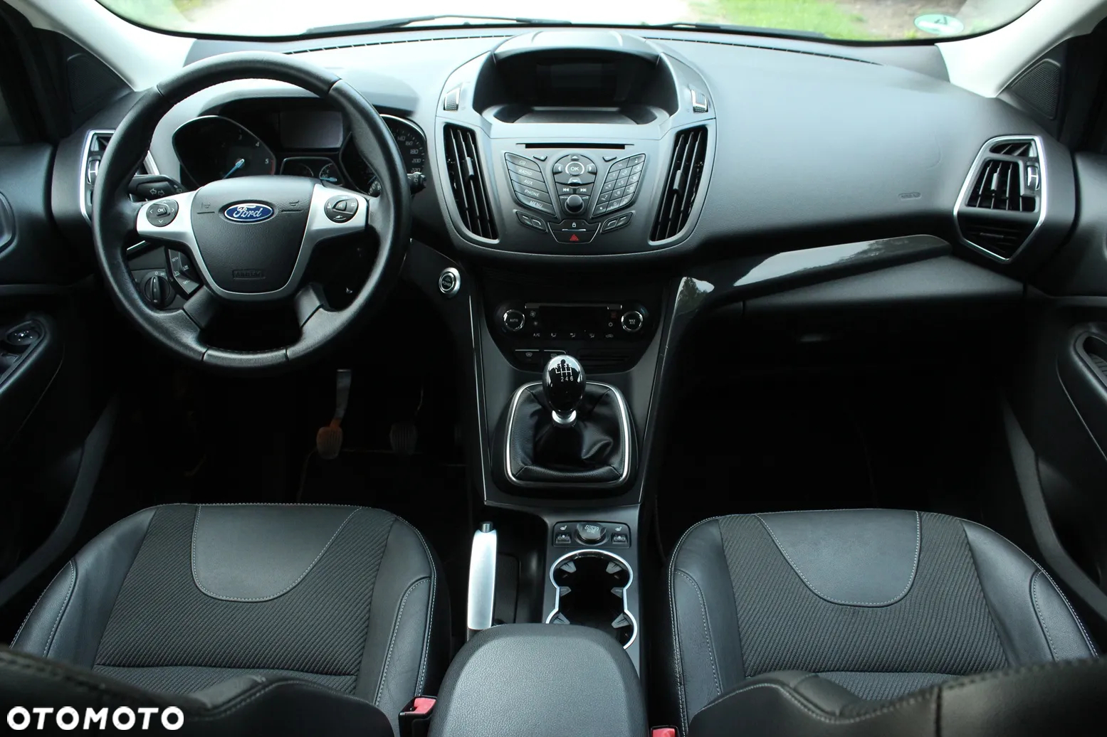 Ford Kuga 2.0 TDCi 4WD Titanium - 24