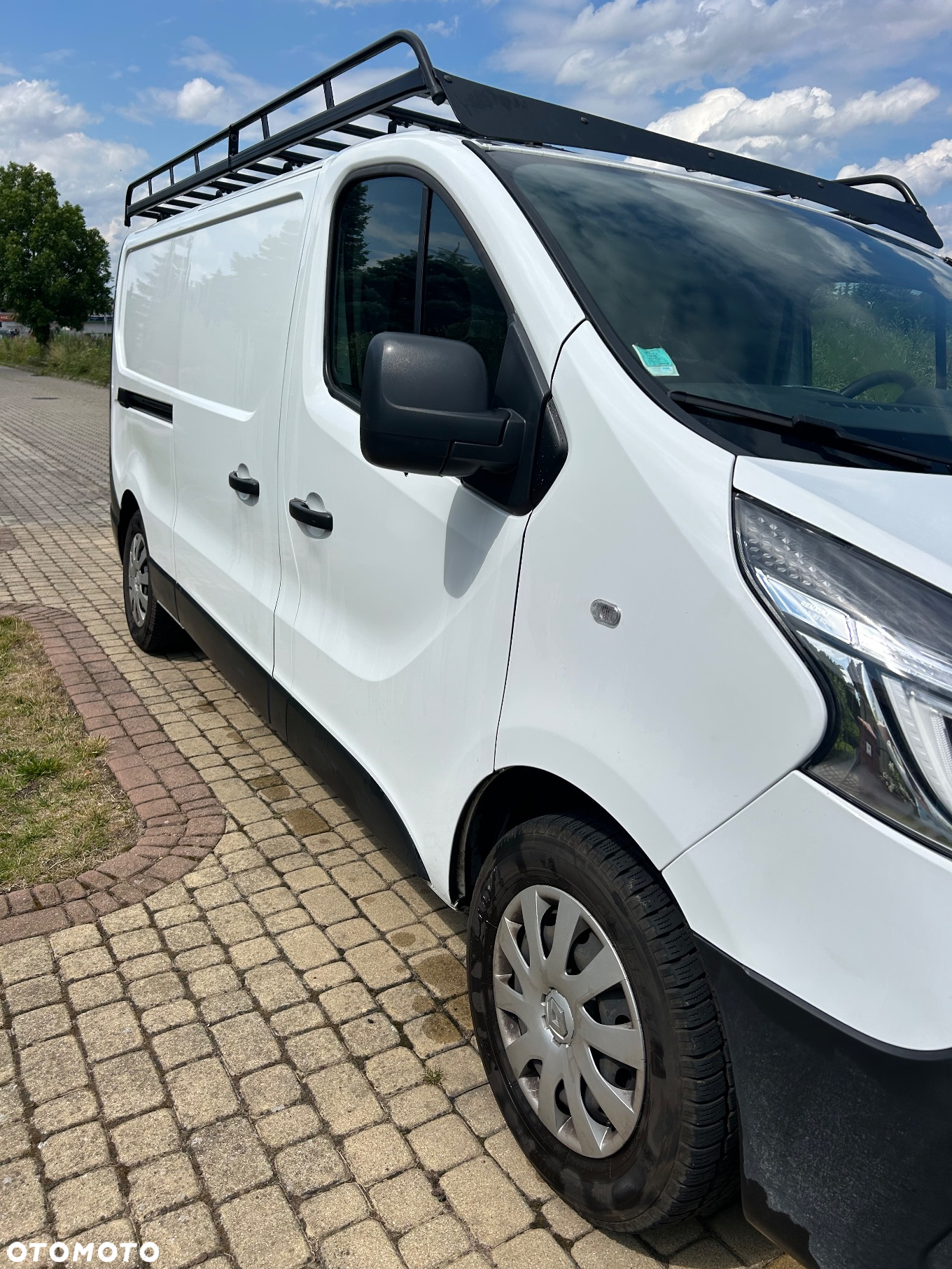 Renault Trafic Grand SpaceClass 2.0 dCi - 4