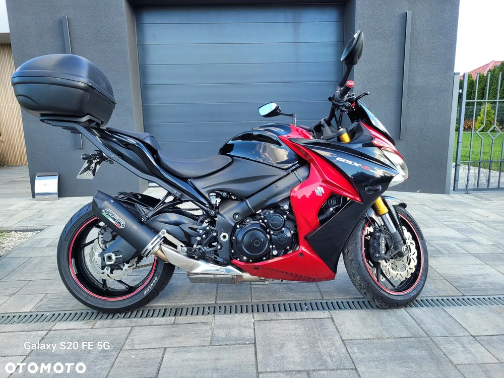 Suzuki GSX 1000 - 3