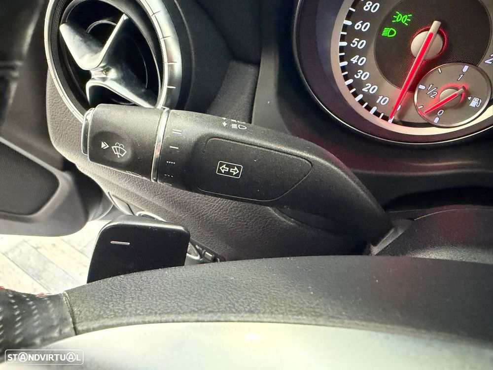 Mercedes-Benz CLA 220 d 7G-DCT AMG Line - 16