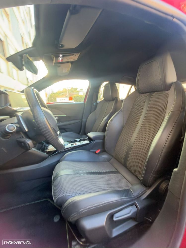 Peugeot 2008 1.2 PureTech GT Pack EAT8 - 9