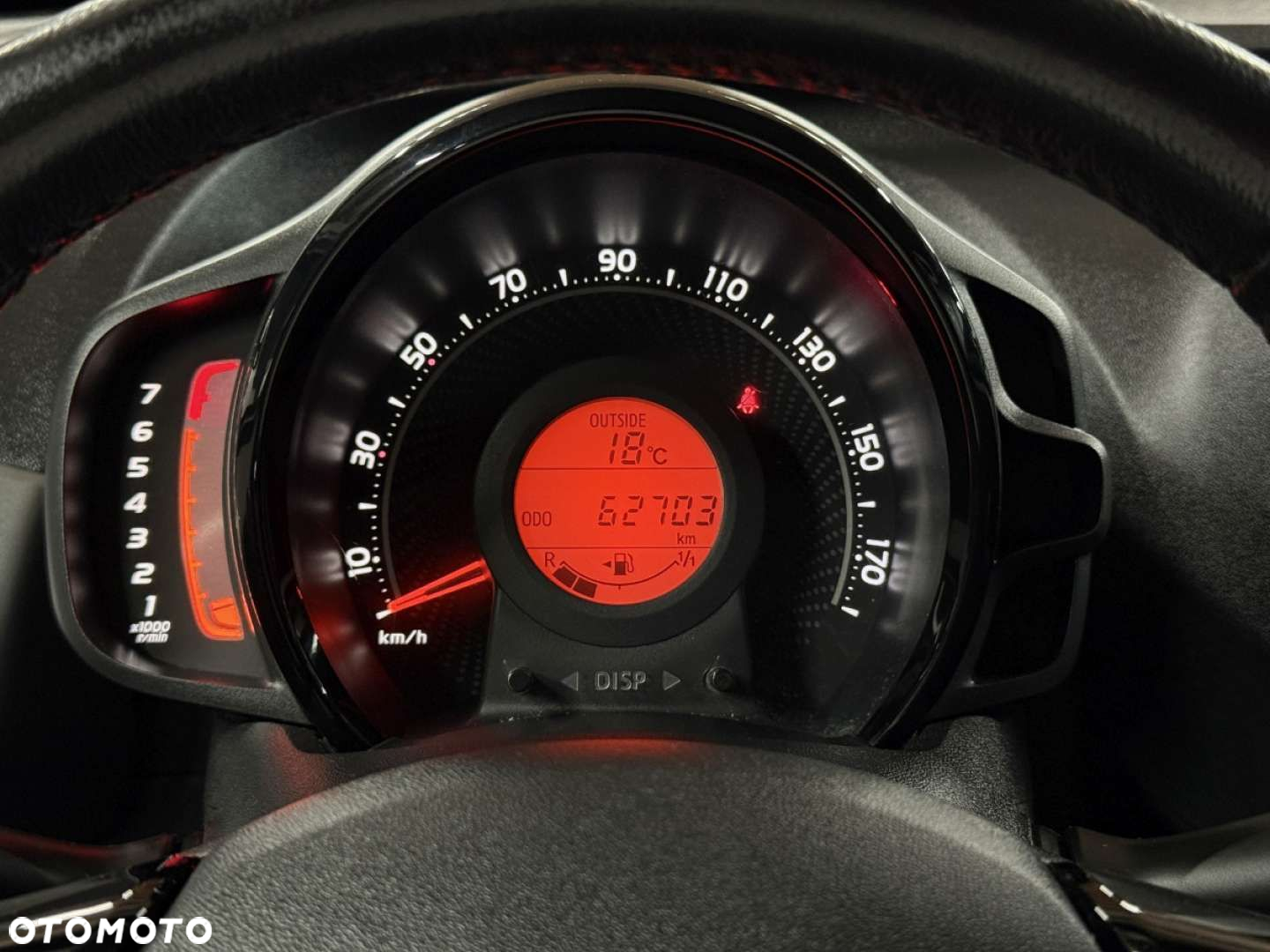 Toyota Aygo x-play connect - 22