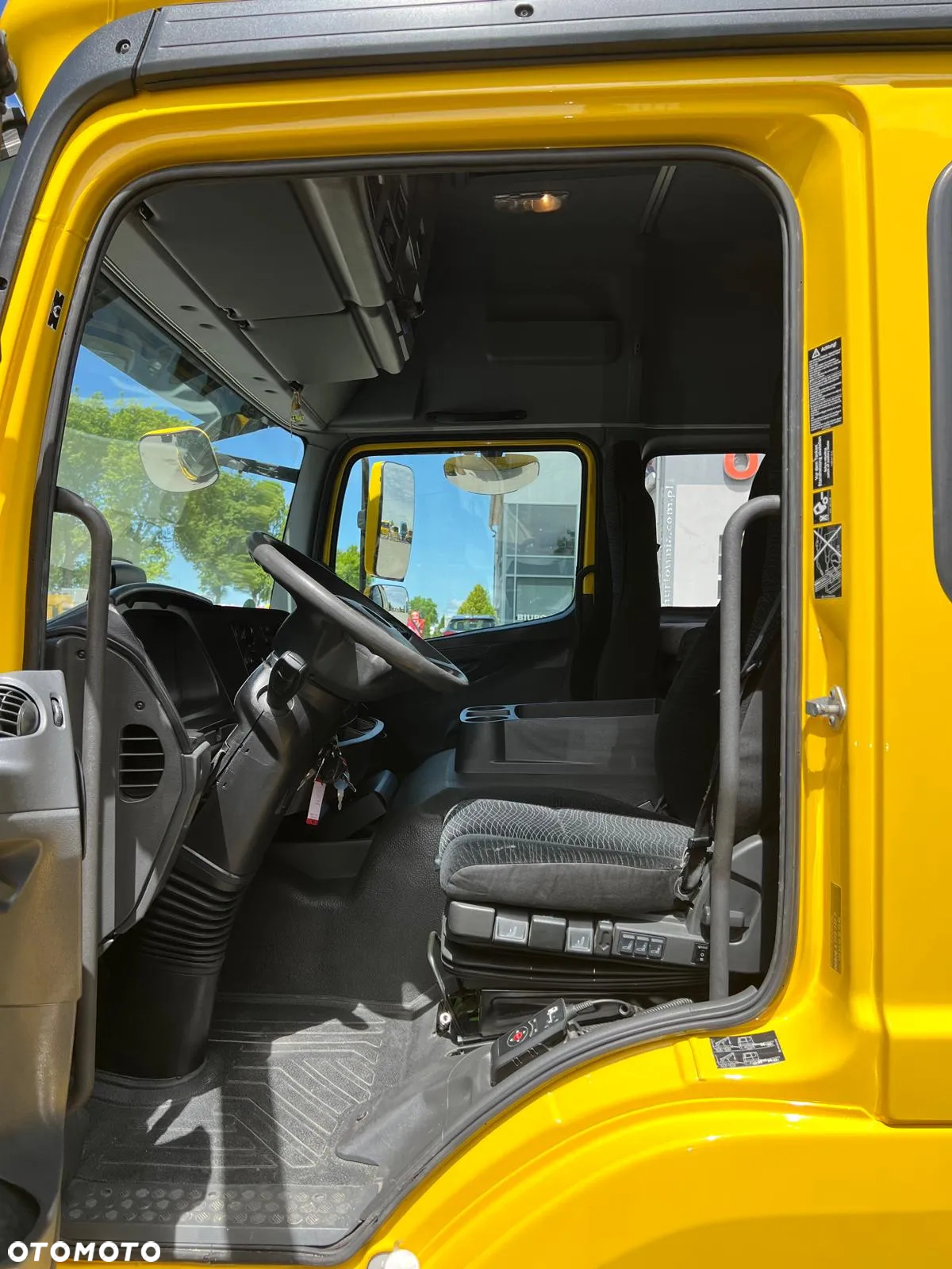 Mercedes-Benz ATEGO - 5