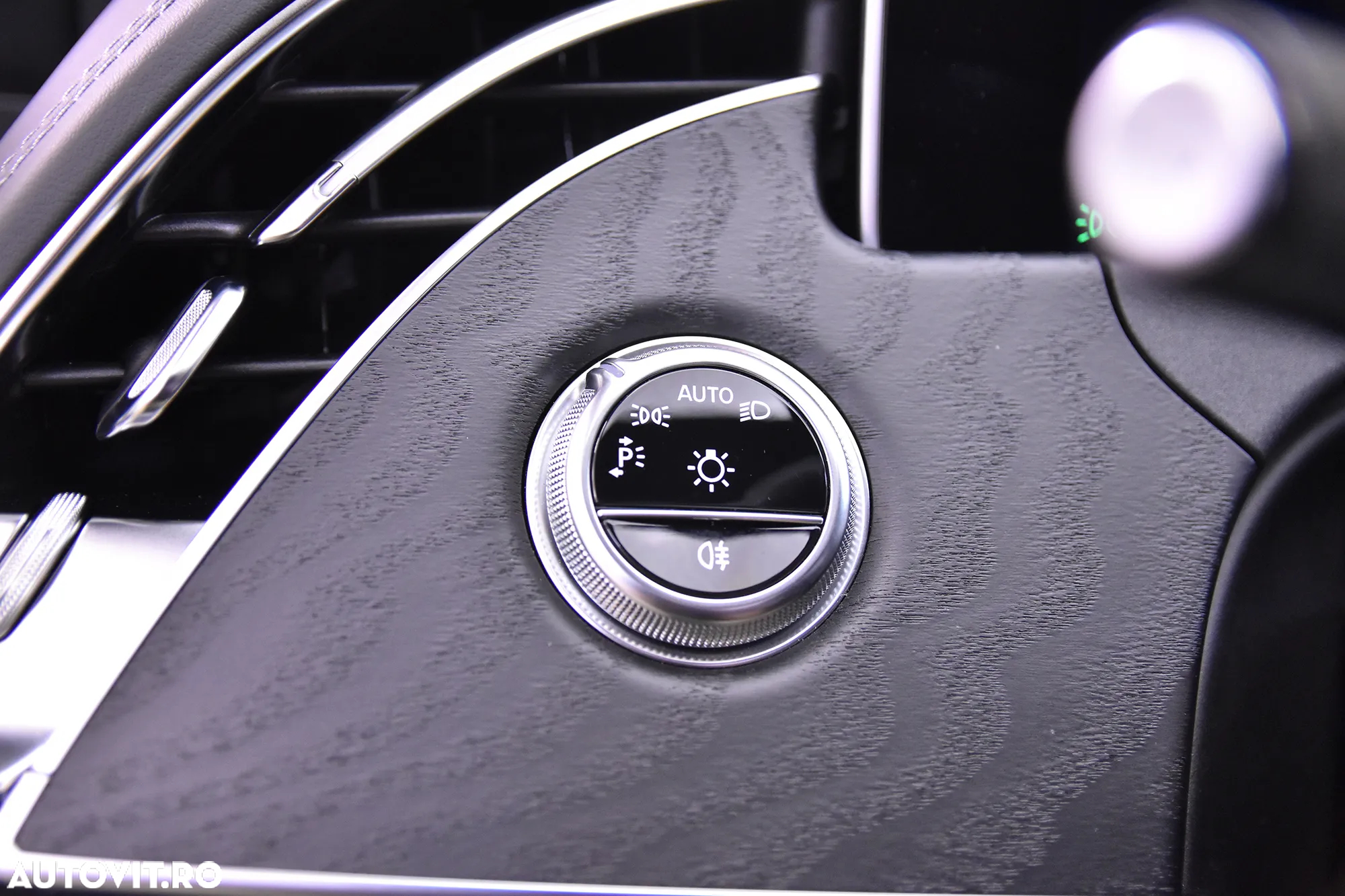 Mercedes-Benz E 220 d Aut. - 15