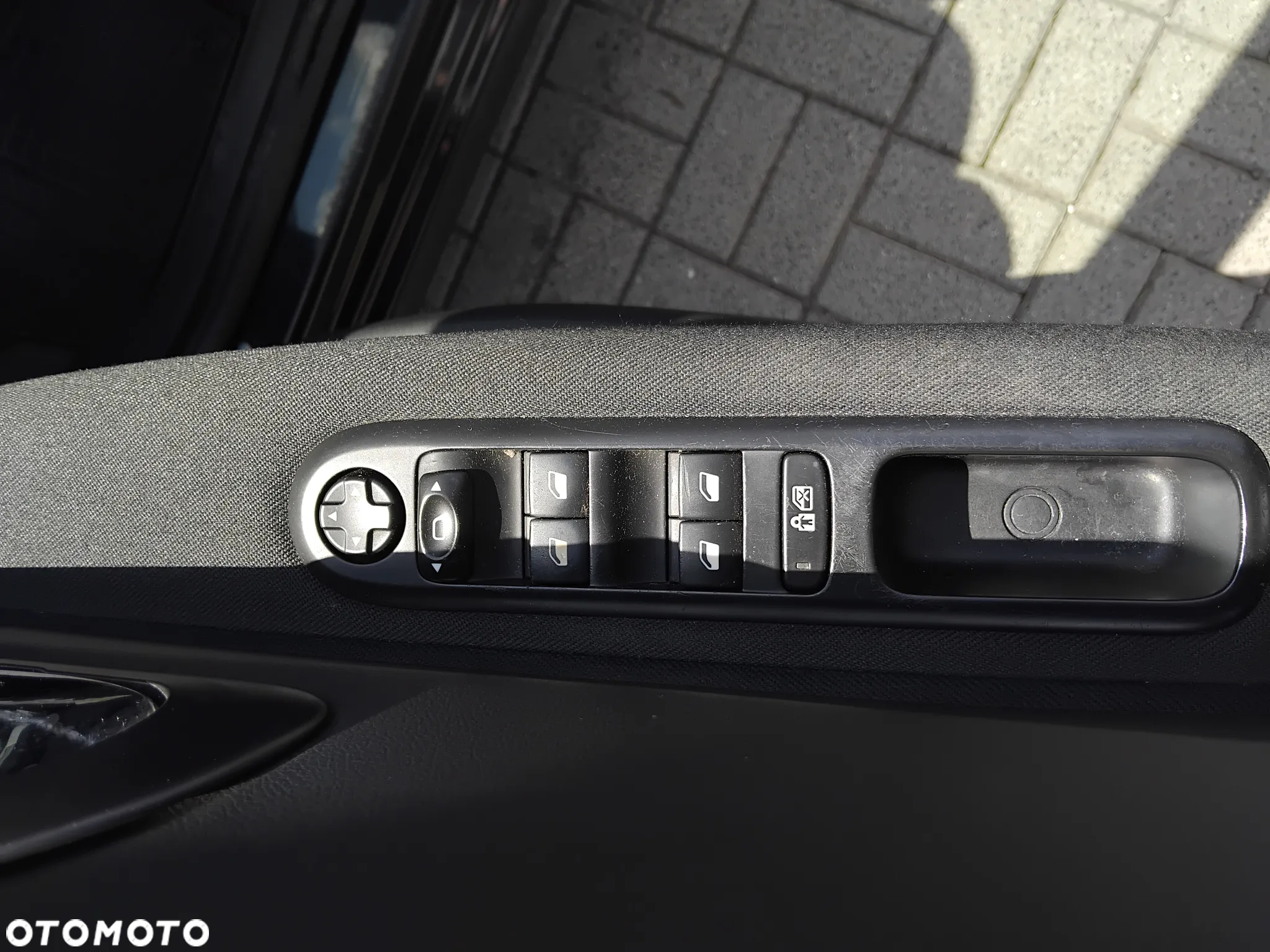 Peugeot 3008 1.6 Active - 22