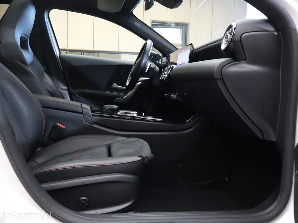 Mercedes-Benz A 180 d 7G-DCT AMG Line - 22