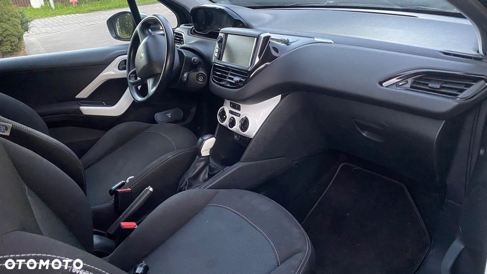 Peugeot 208 PureTech 68 Active - 9