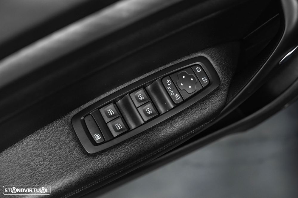 Renault Mégane 1.5 Blue dCi Bose Edition EDC - 26