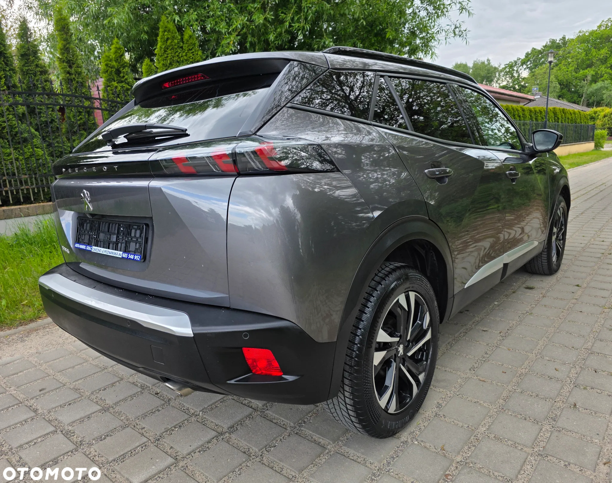 Peugeot 2008 1.5 BlueHDi Allure Pack S&S - 5
