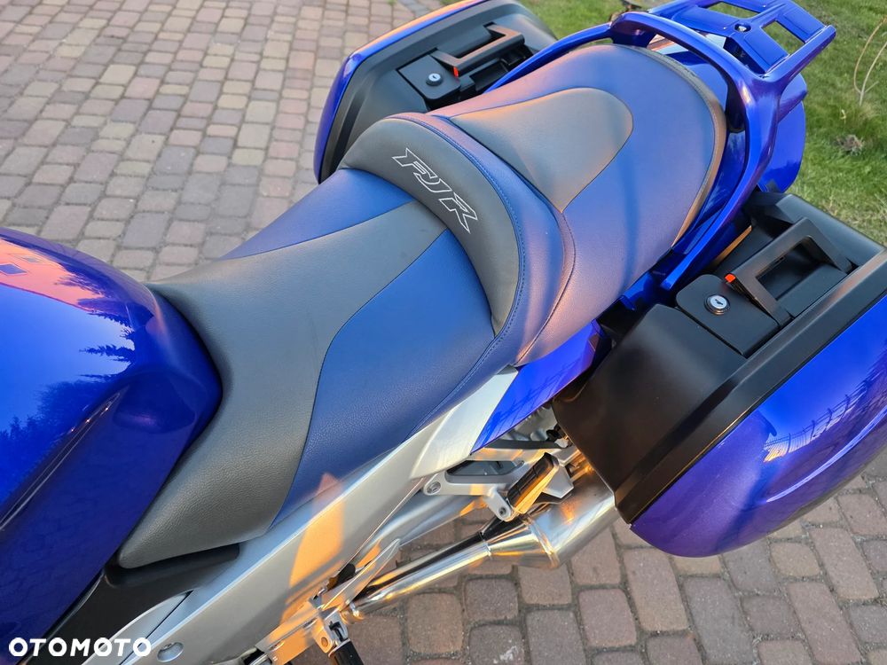 Yamaha FJR - 32