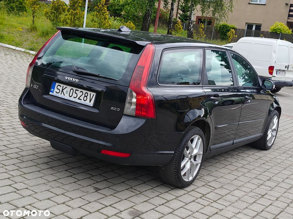 Volvo V50 2.0D DPF Kinetic - 14