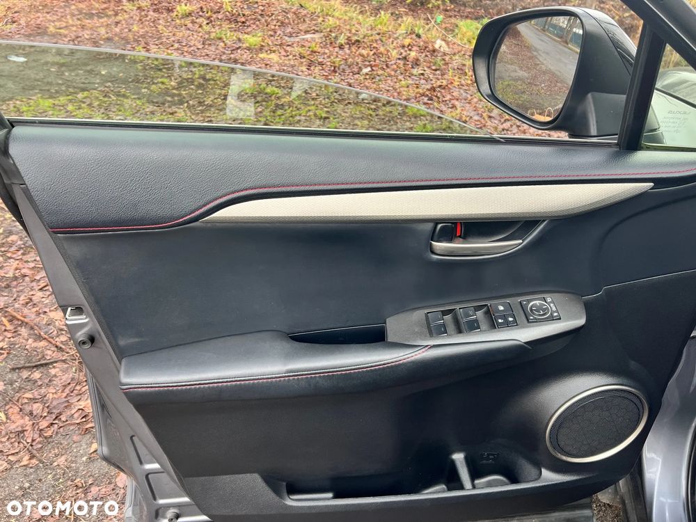 Lexus NX 200t F Sport AWD - 9