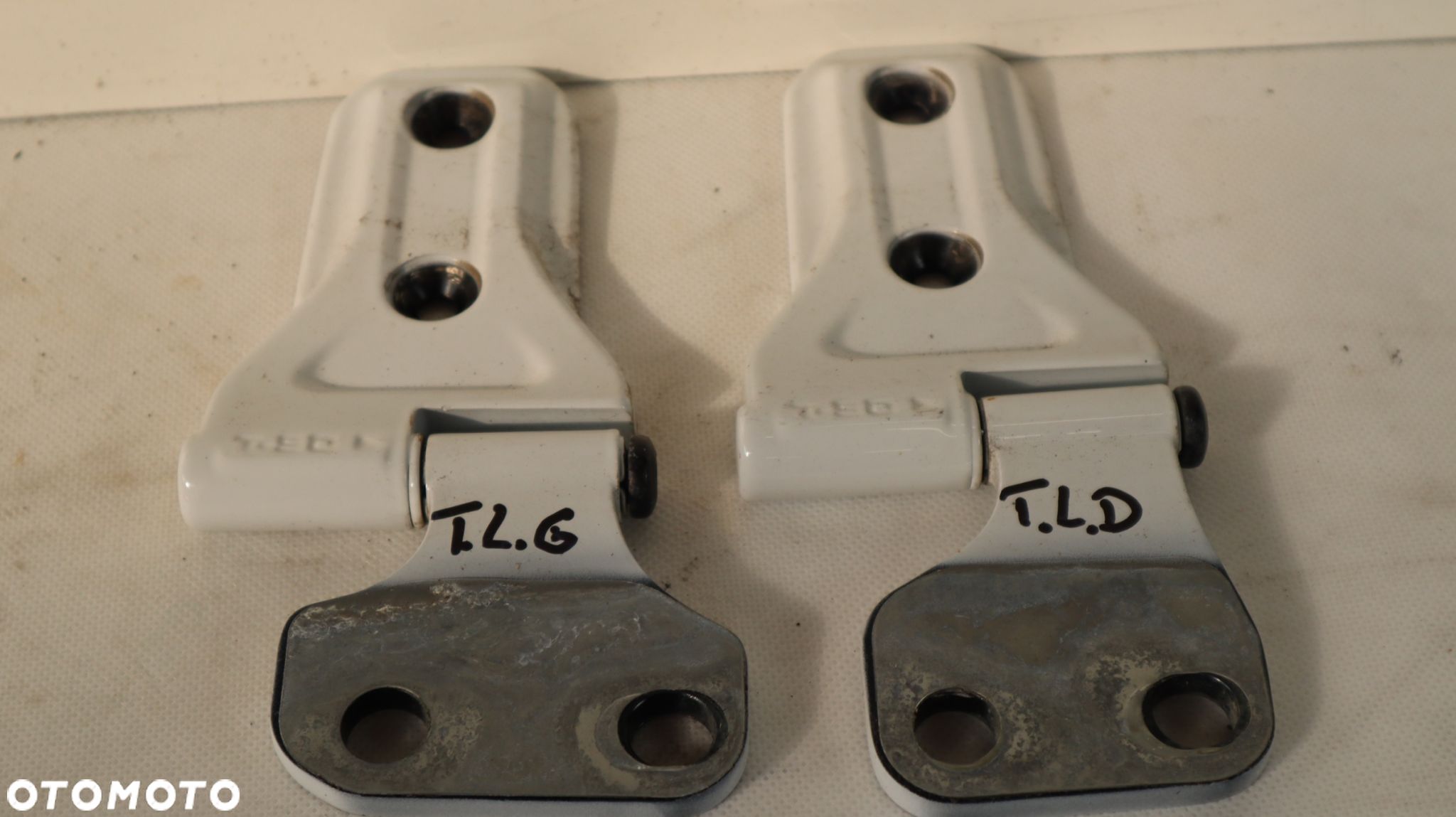 JEEP WRANGLER JL 18- ZAWIASY DRZWI LEWYCH TYŁ 68297677AC,  68297679AC - 1