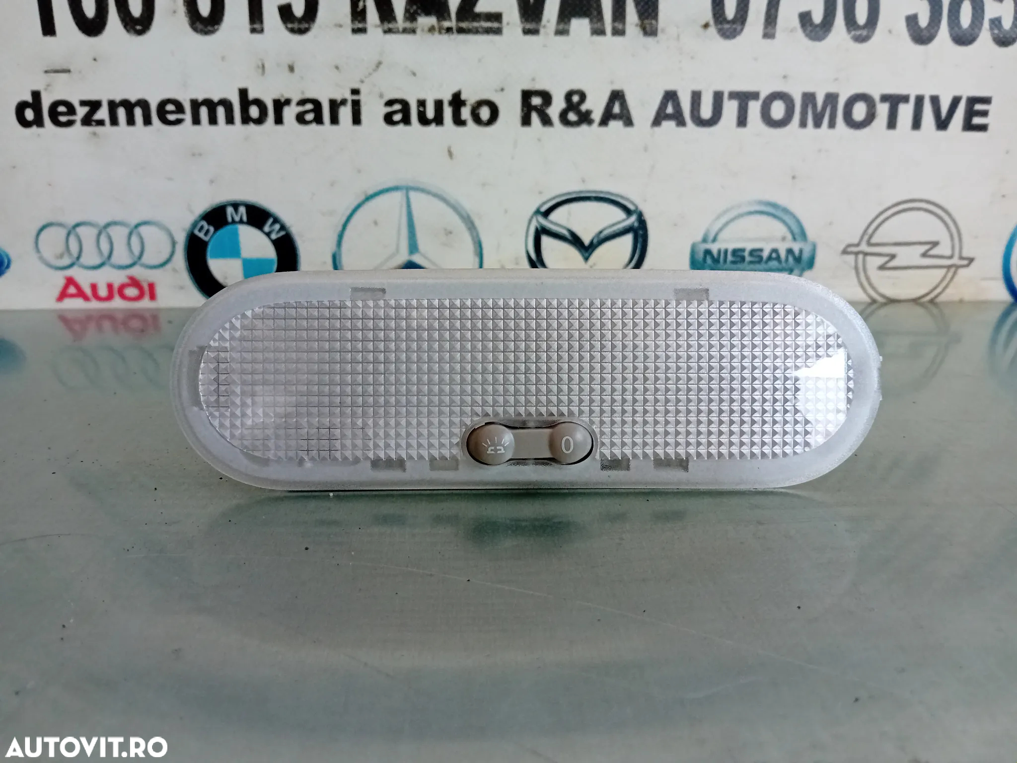 Plafoniera Fata Dacia Duster 2010-2017 - 4