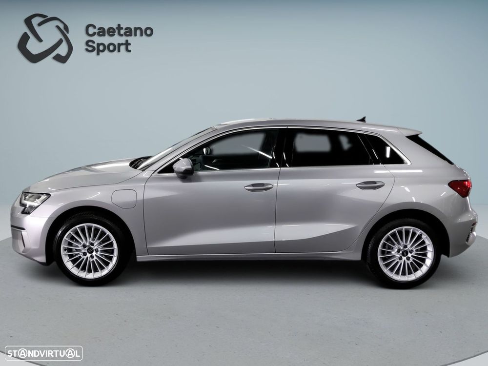 Audi A3 Sportback 40 TFSIe Advanced - 6