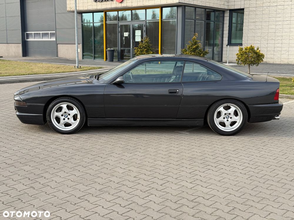 BMW Seria 8 - 2