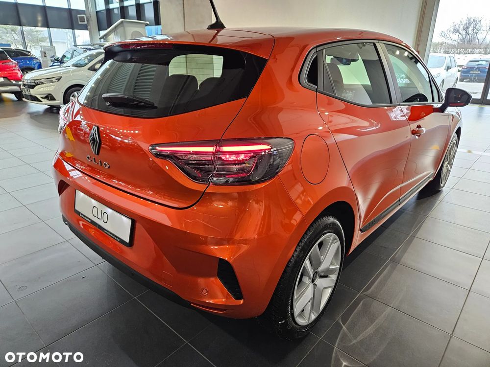 Renault Clio 1.0 TCe Evolution - 28