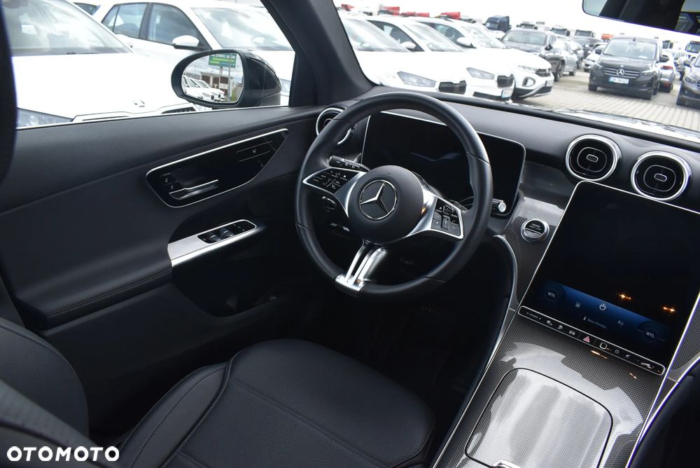 Mercedes-Benz GLC 300 de PHEV 4-Matic Avantgarde - 22
