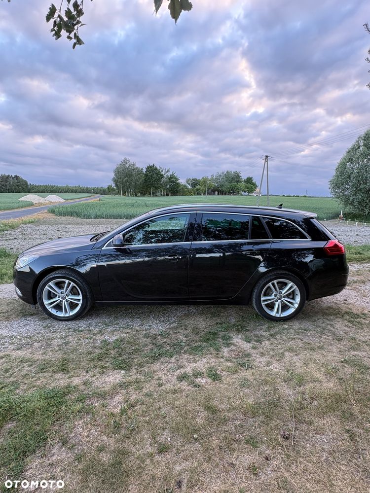 Opel Insignia 2.0 Turbo 4x4 Cosmo - 6