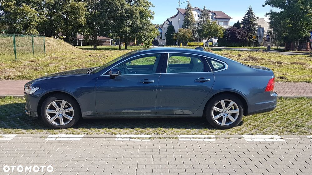 Volvo S90 D3 SCR Momentum Pro - 11