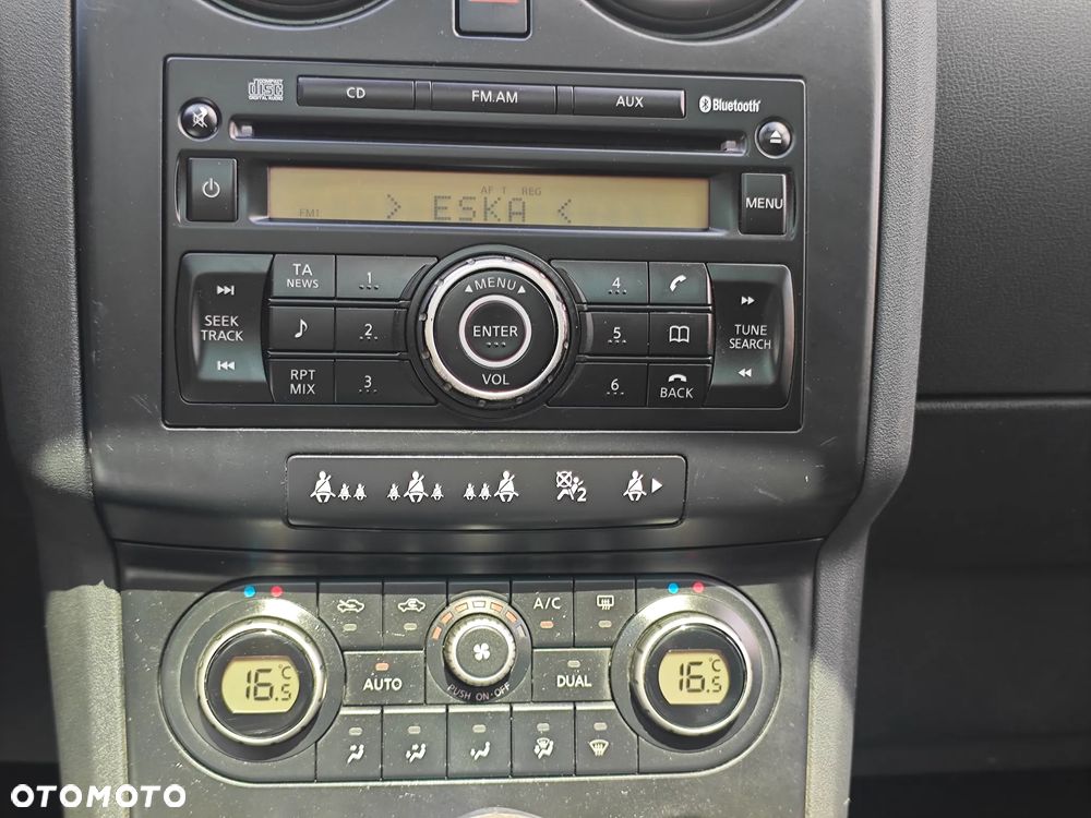 Nissan Qashqai+2 - 30
