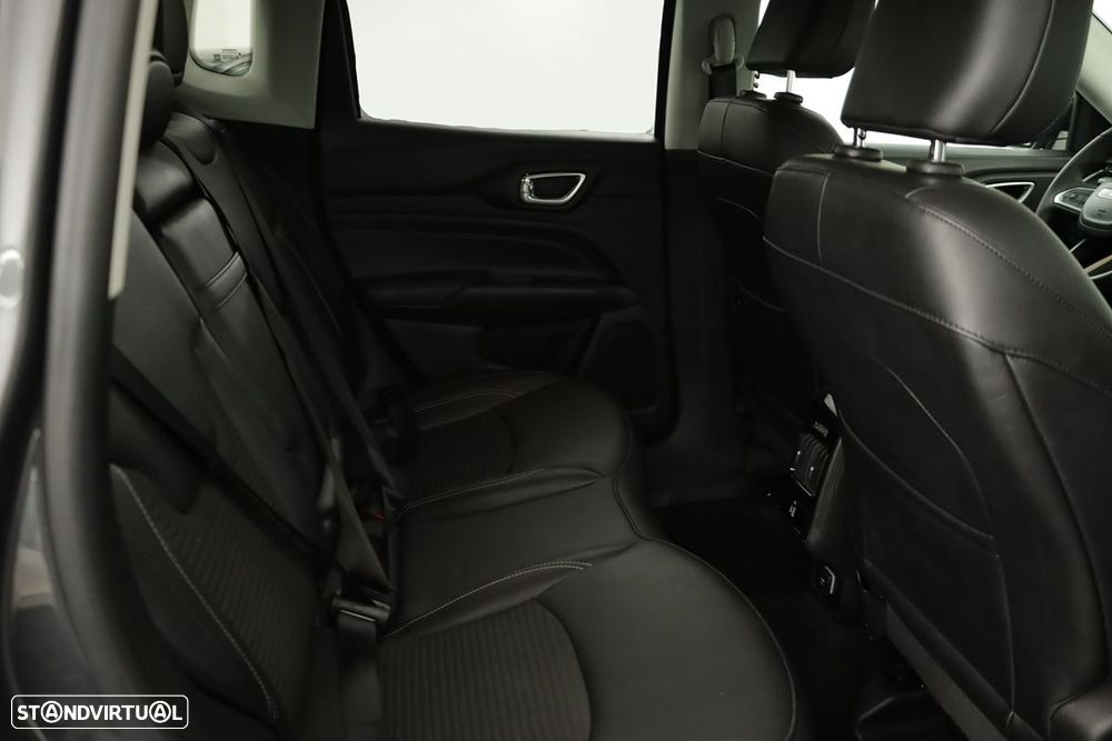 Jeep Compass 1.3 T4 4xe Auto Limited - 24