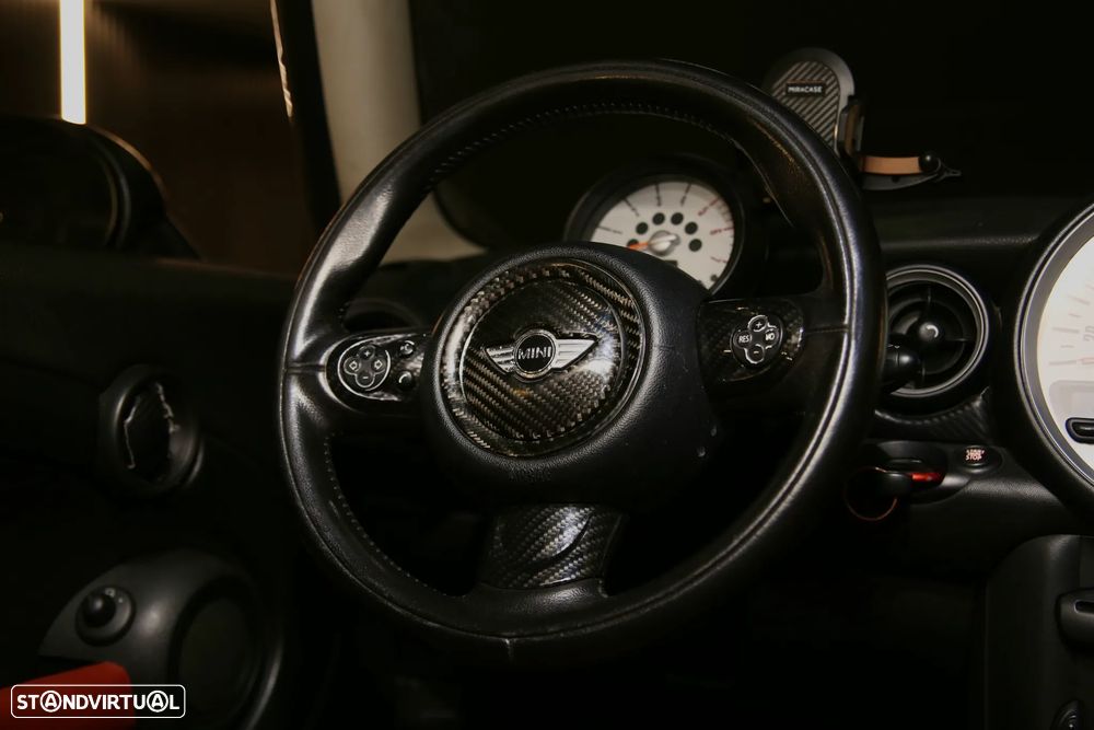 MINI 3 Portas Cooper D - 12