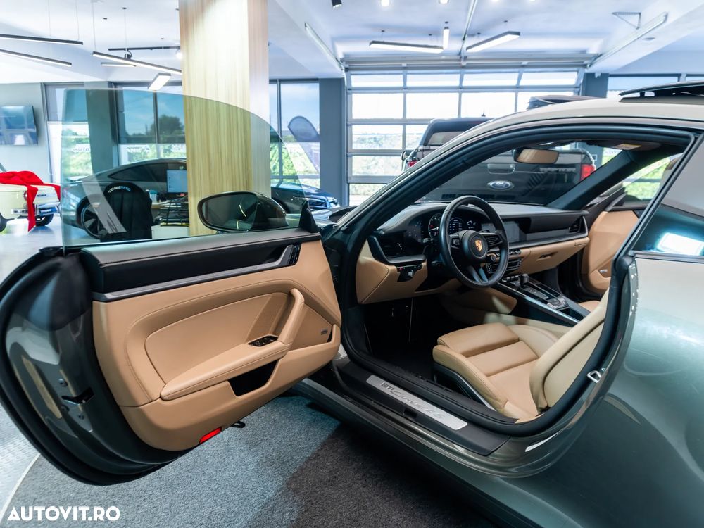Porsche 911 4S PDK - 15