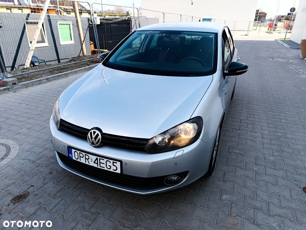 Volkswagen Golf 1.6 TDI DPF BlueMotion Technology MATCH - 12