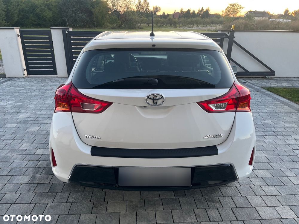 Toyota Auris - 39