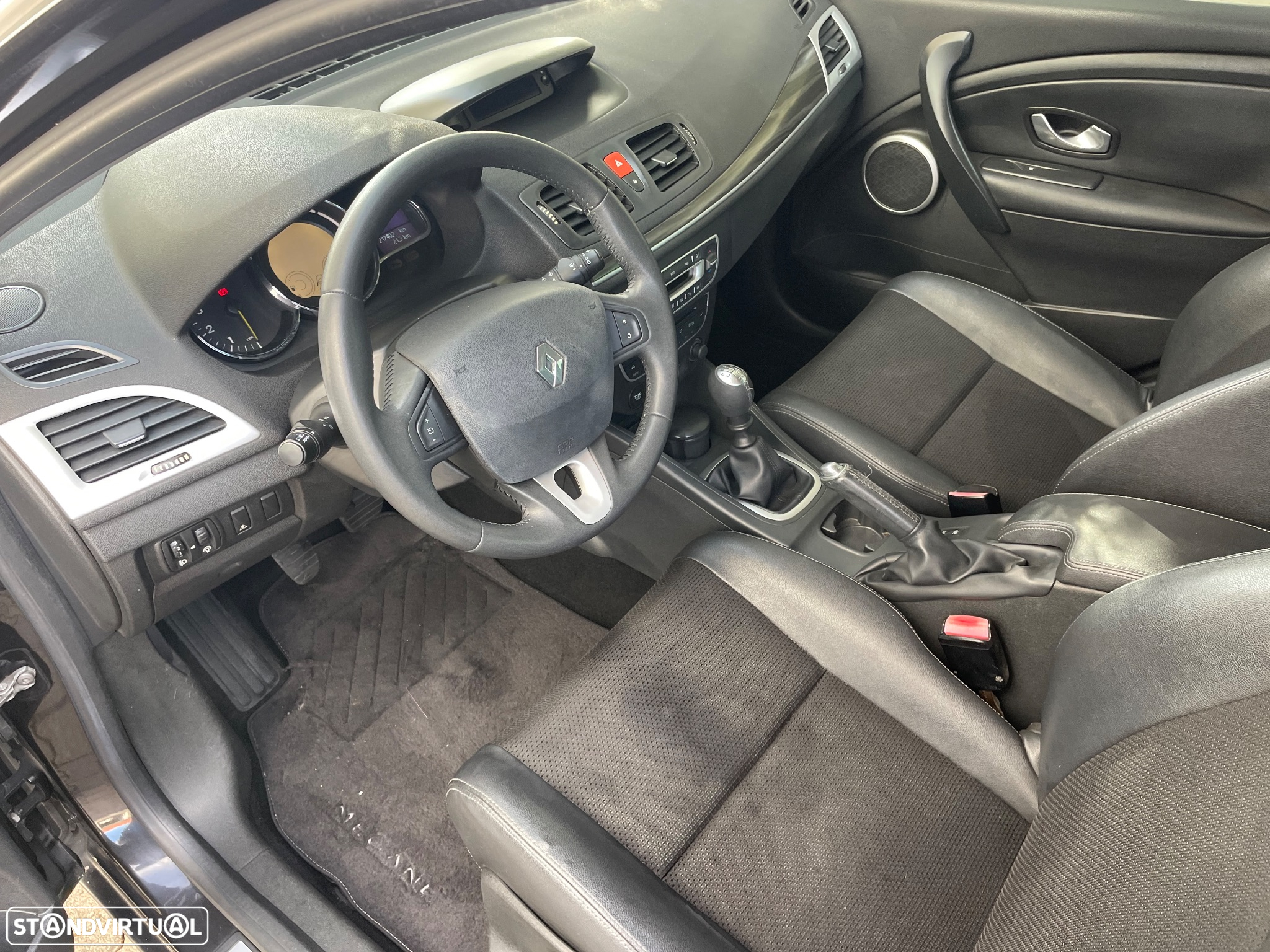 Renault Mégane 1.5 dCi Dynamique - 24