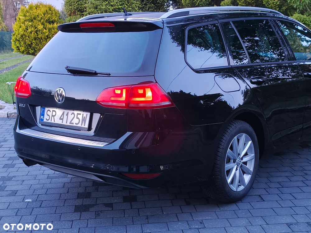 Volkswagen Golf - 8