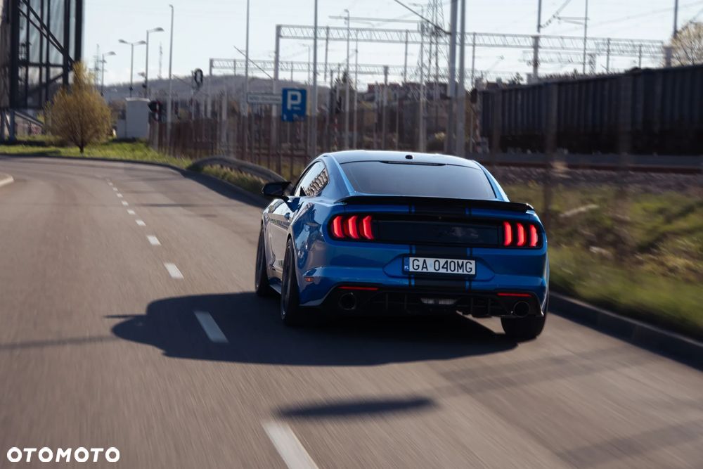 Ford Mustang - 15