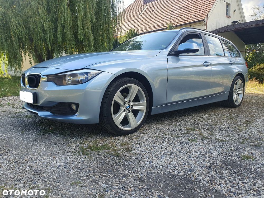 BMW Seria 3 318d - 9