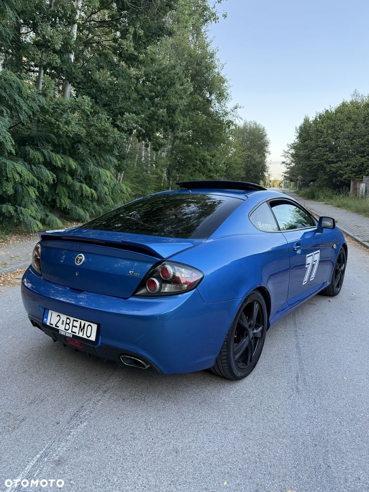 Hyundai Coupe - 3