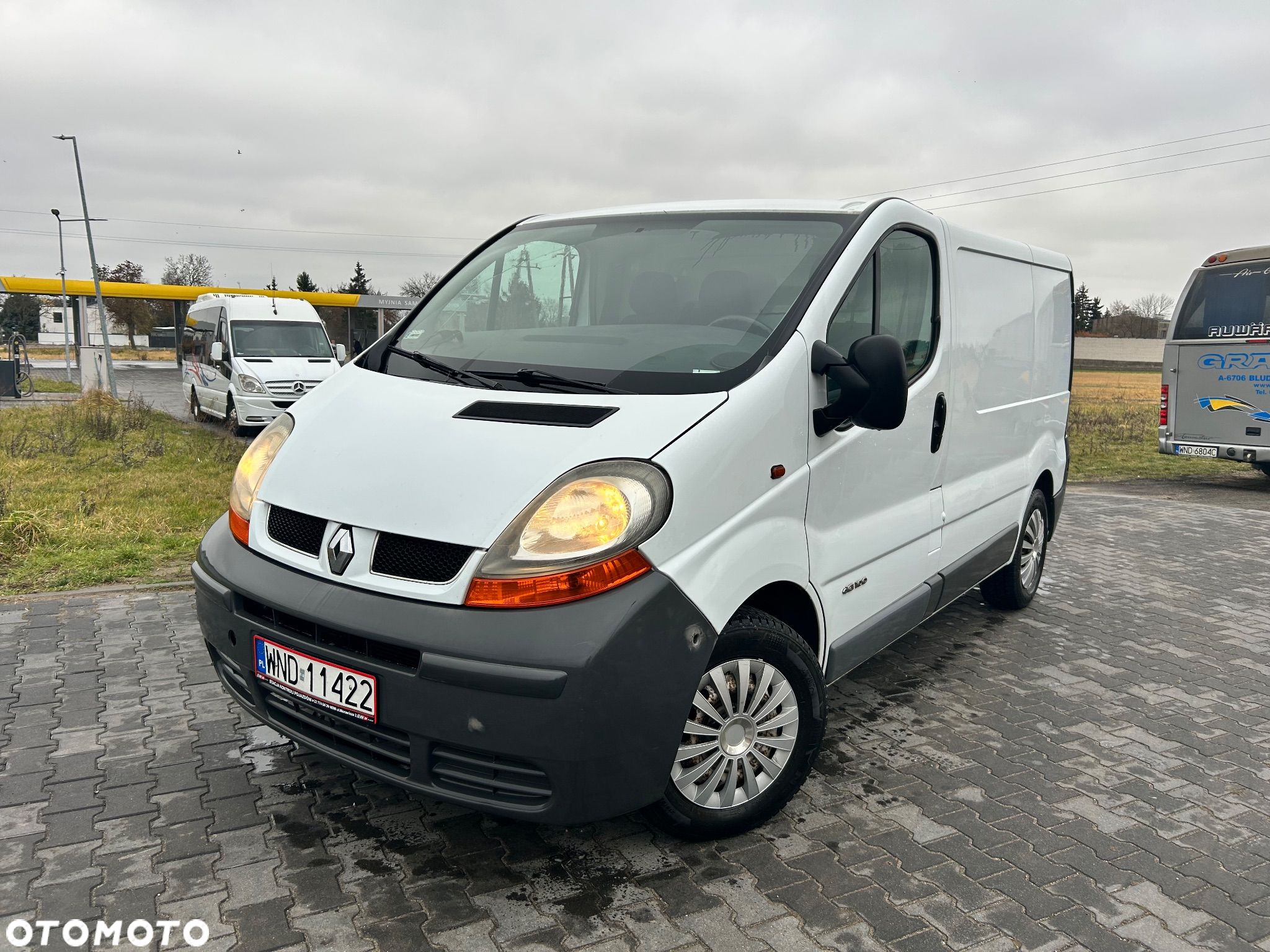 Renault Trafic - 1