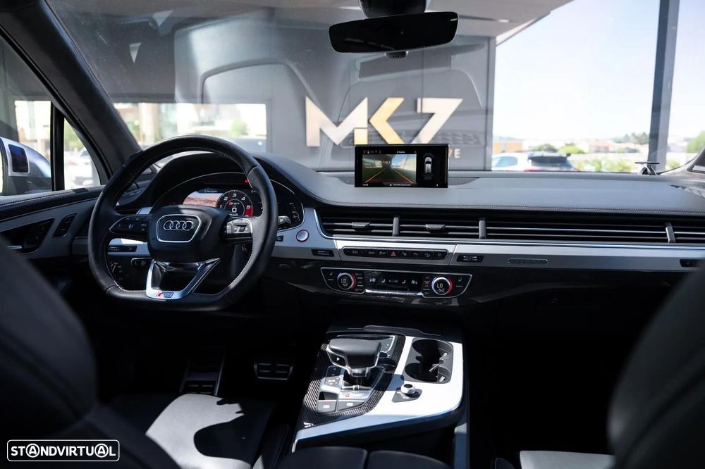 Audi SQ7 4.0 TDI V8 quattro Tiptronic 7L — fotografia 39
