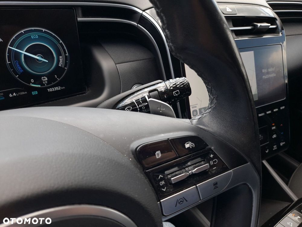 Hyundai Tucson 1.6 T-GDi HEV Executive 4WD - 23
