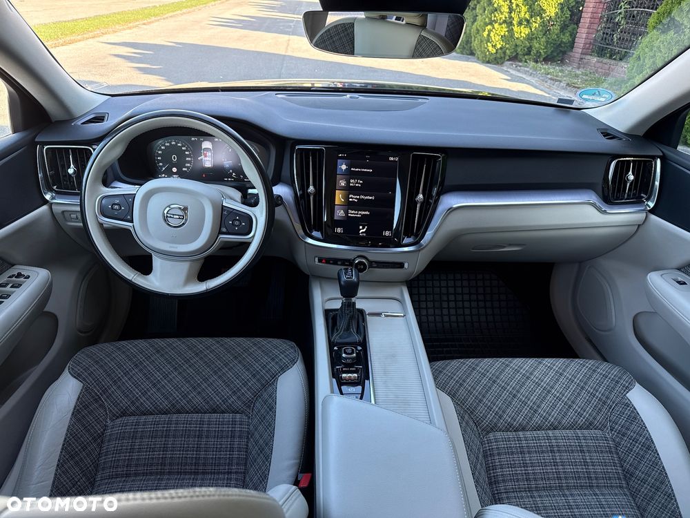Volvo V60 D3 Geartronic Momentum Core - 6