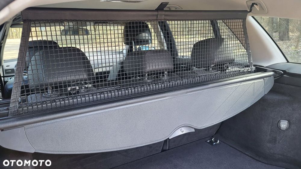 Mercedes-Benz Klasa C 180 Kompressor Automatik BlueEFFICIENCY Avantgarde - 10