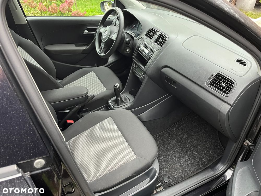 Volkswagen Polo 1.6 TDI DPF Comfortline - 8