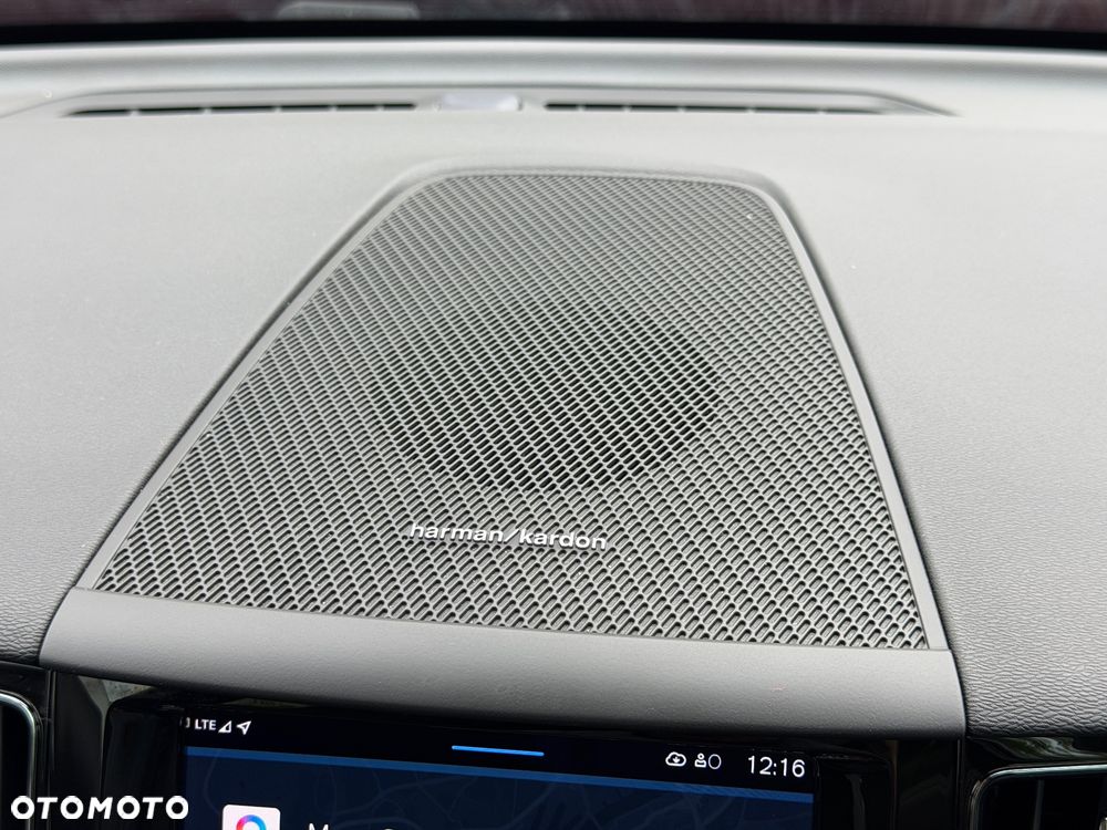 Volvo XC 60 T6 Plug-In Hybrid AWD Inscription - 6