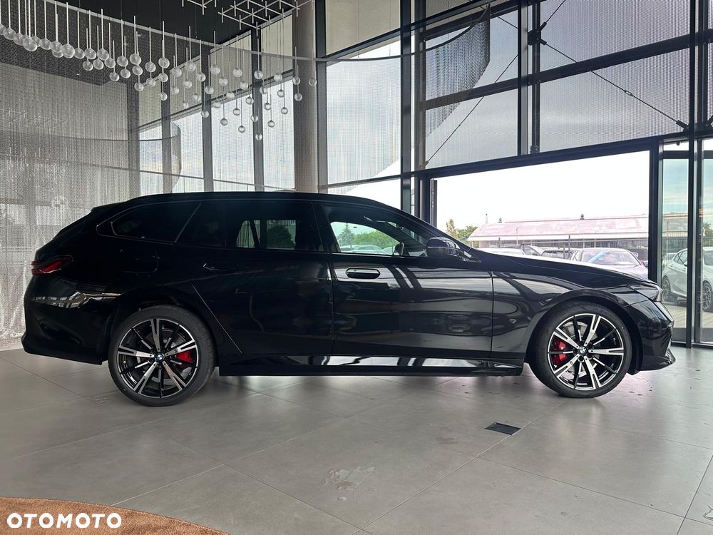 BMW Seria 5 530e xDrive PHEV M Sport - 8