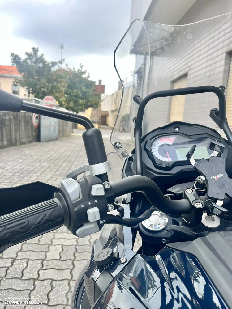 Benelli TRK 502 - 5